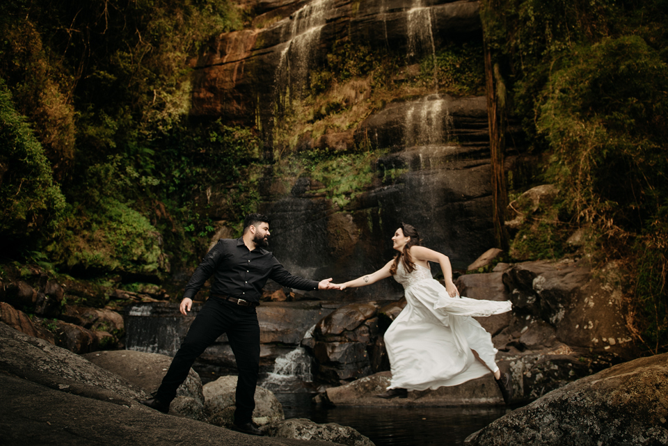 elopement wedding cachoeira