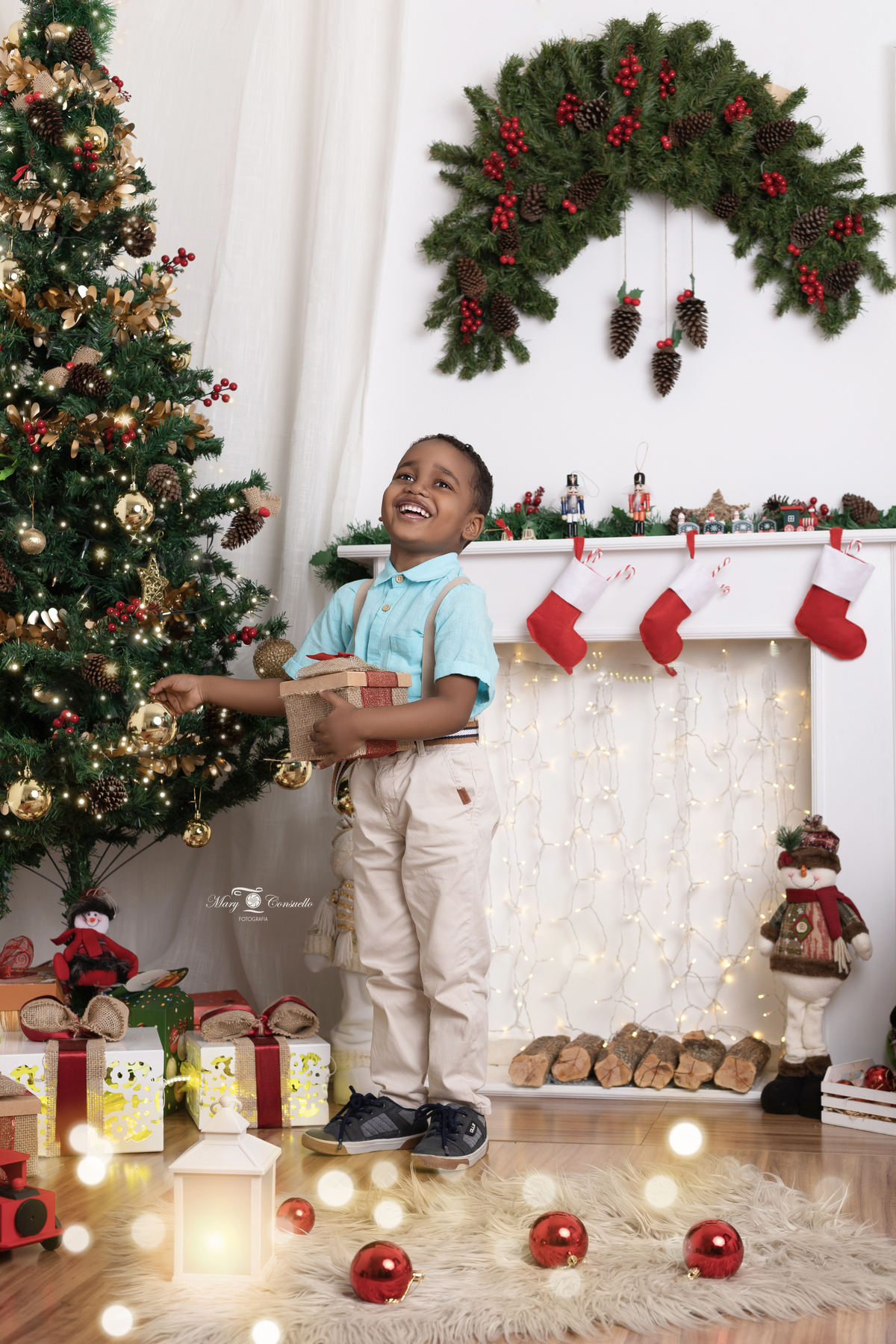 ensaio de natal criança em estúdio fotográfico rio de janeiro