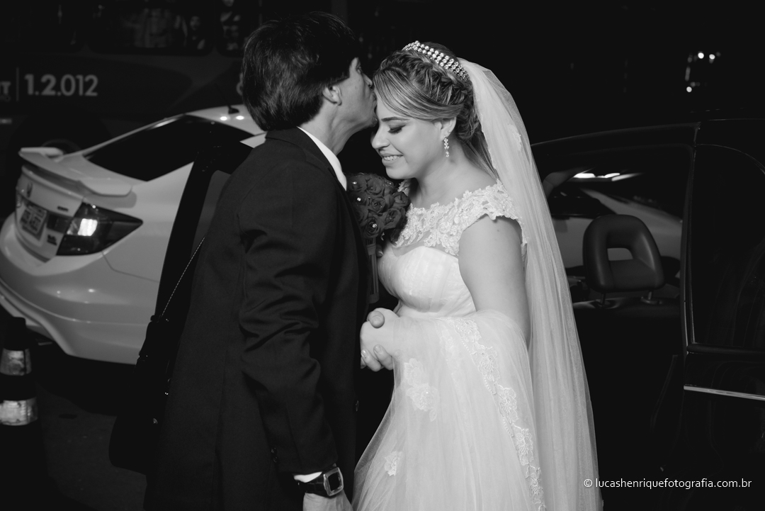 Lucas Henrique Fotografias, Fotografo de Casamento,Criatividade, Fotografo Criativo,bride, Lucas Henrique, Lucas Fotografo,Casar de dia, Photo,Love,Vestido de Noiva,Vestido,Noivo, Making of, Making of do noivo, Making off, Fotografo,Fotografo em Niter&oac