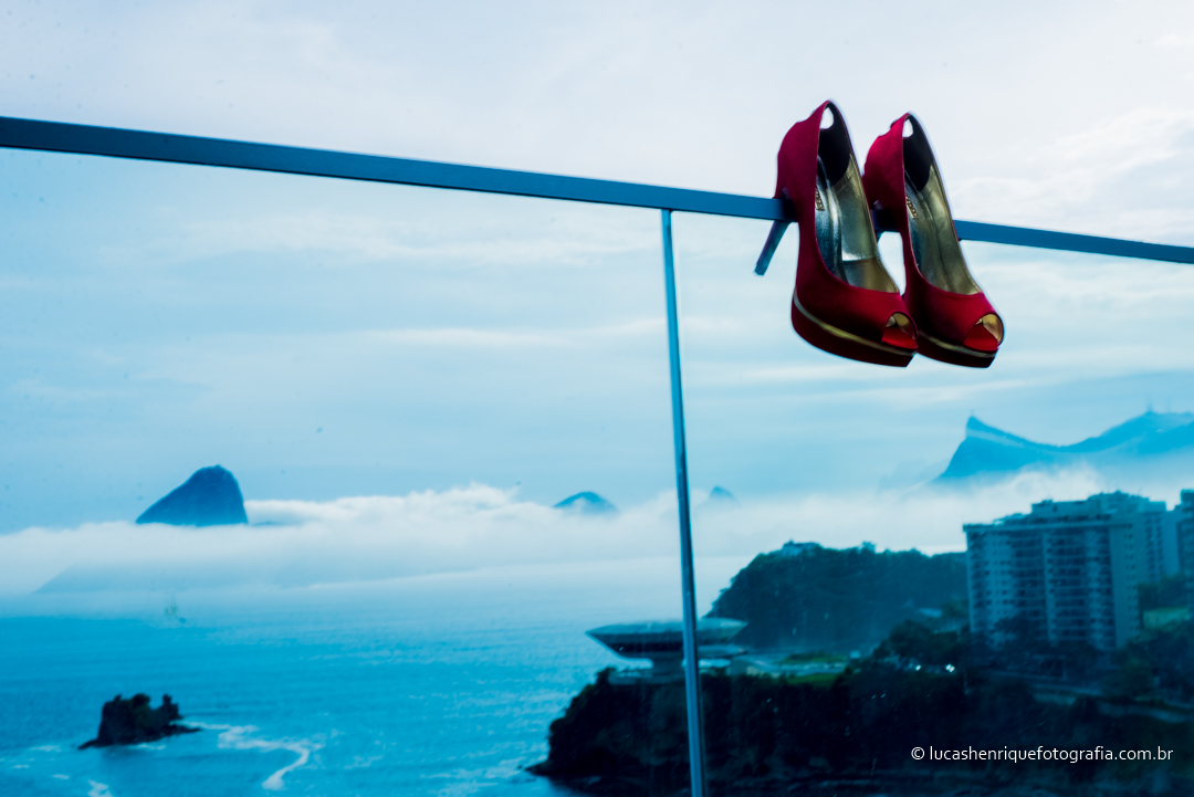 Lucas Henrique Fotografias, Fotografo de Casamento,Criatividade, Fotografo Criativo,bride, Lucas Henrique, Lucas Fotografo,Casar de dia, Photo,Love,Vestido de Noiva,Vestido,Noivo, Making of, Making of do noivo, Making off, Fotografo,Fotografo em Niter&oac