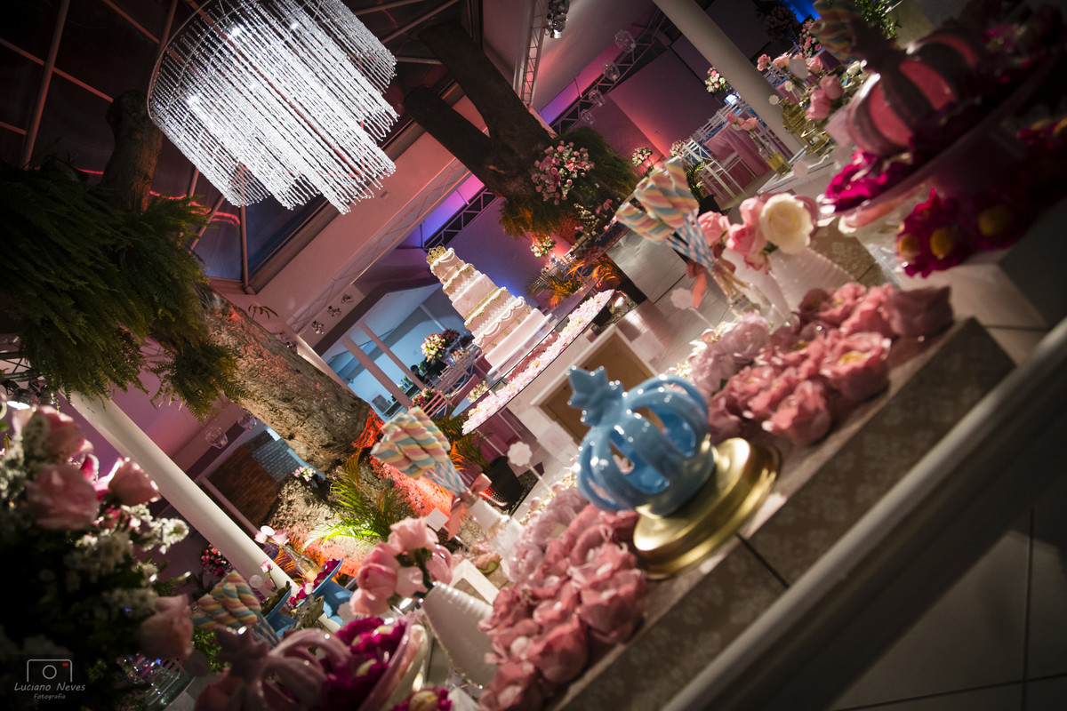 Mesa principal de 15 anos