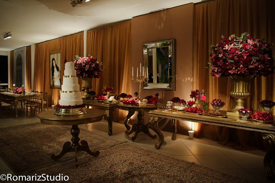 Mesa Principal Aniversário da Ana Luísa