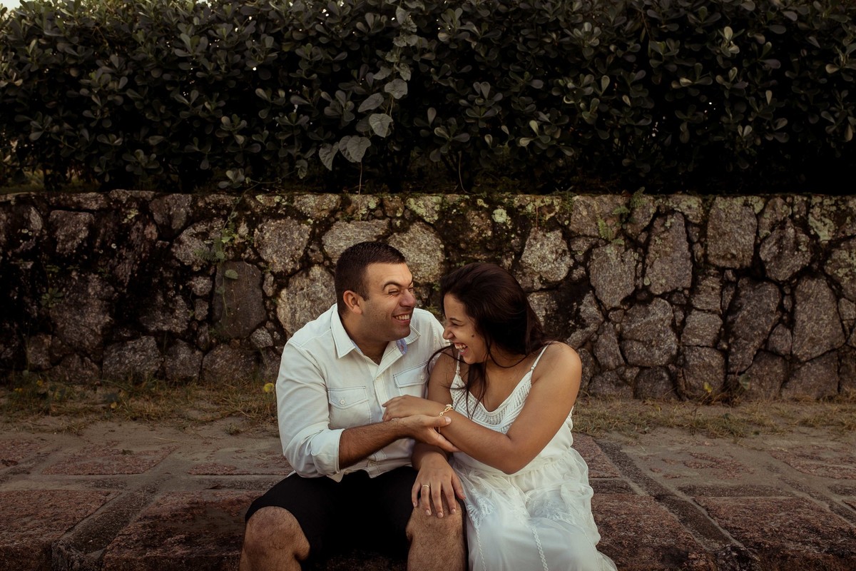 praia das conchas, ensaio pré casamento, ensaio fotográfico, ensaio de casal, ensaio na praia, fotos na praia,  guaruja