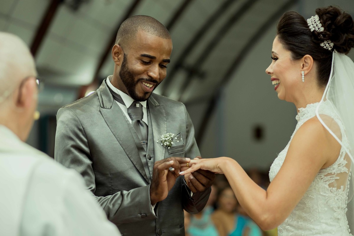 igreja, casamento, são vicente, são paulo, noivos, altar, noivo , alianças dos noivos, aliança 