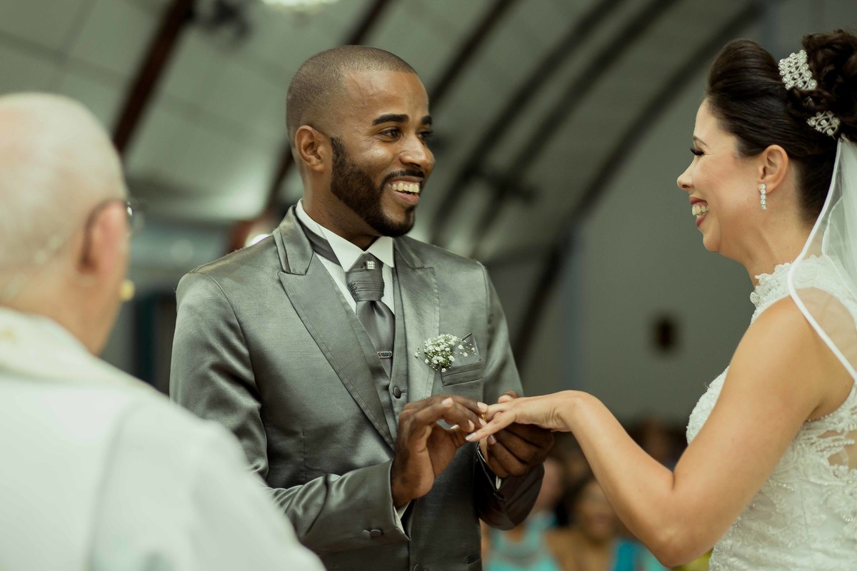 igreja, casamento, são vicente, são paulo, noivos, altar, noivo , alianças dos noivos, aliança 