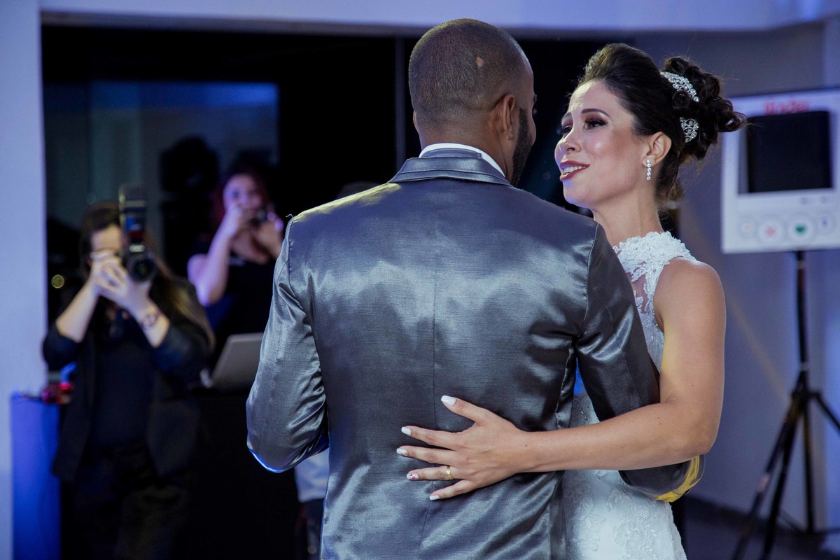 gravata, sapato, sapatinho da noiva  dinheiro, casamento, festa, noivos, recanto allegro, sao vicente