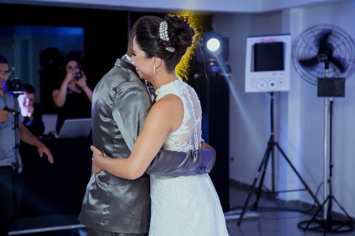 valsa dos noivos, festa de casamento, casamento, festa, balada, noiva