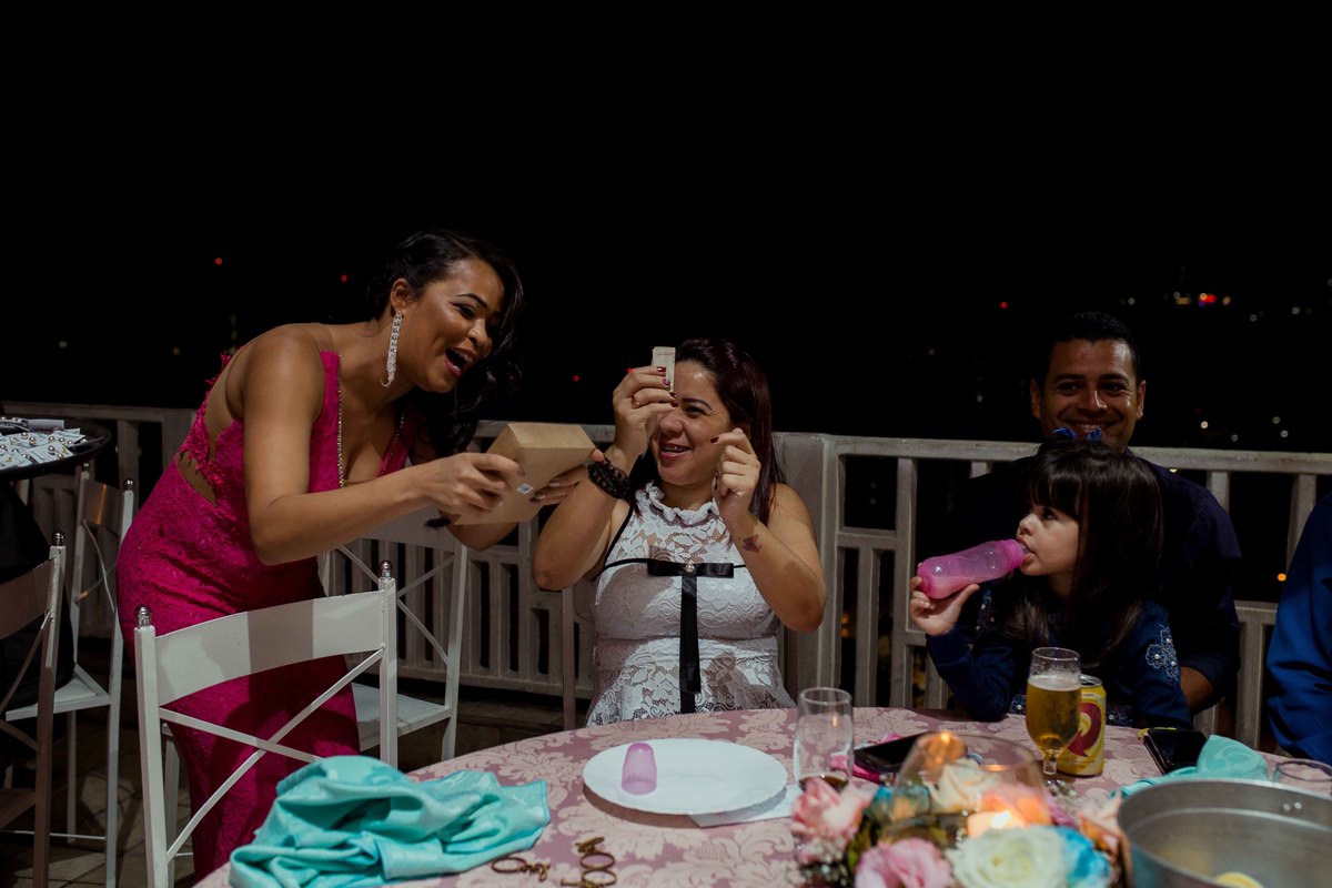 gravata, sapato, sapatinho da noiva  dinheiro, casamento, festa, noivos, recanto allegro, sao vicente