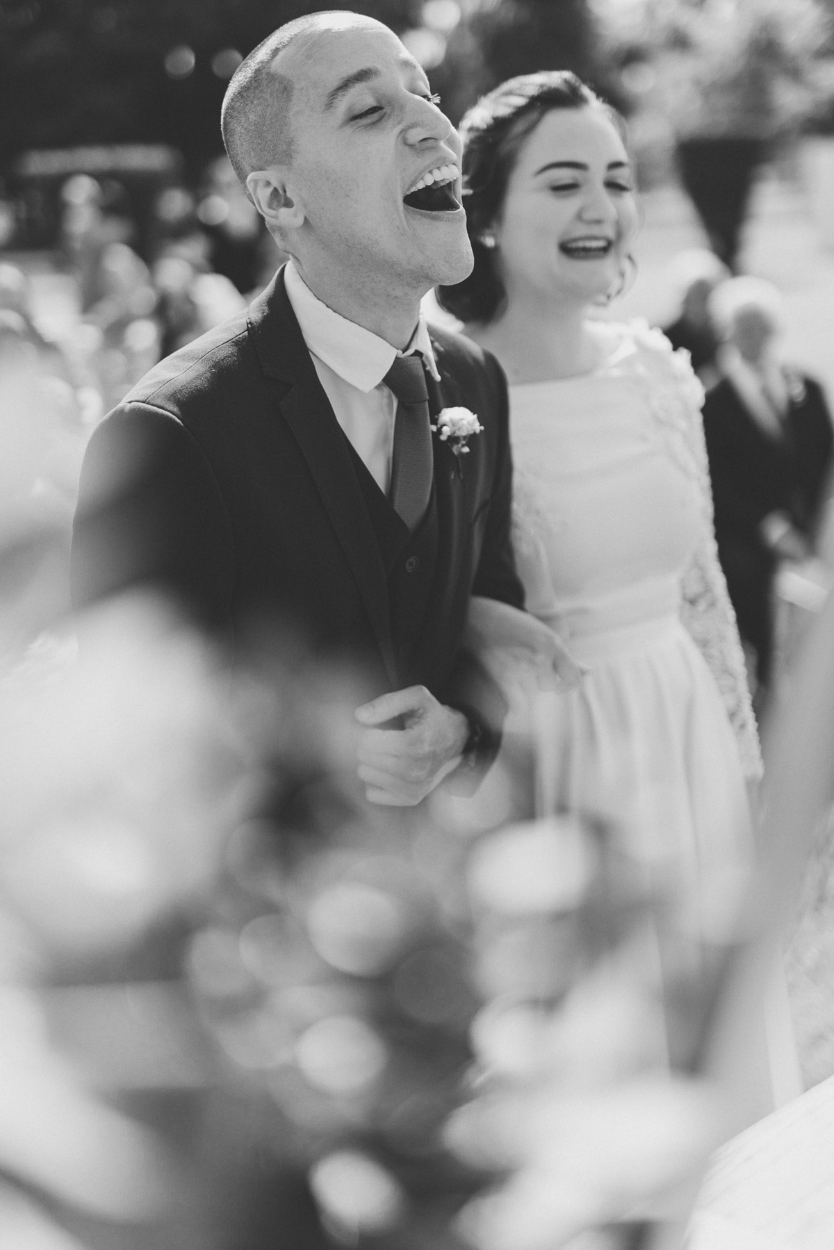 Reação espontânea dos noiva na cerimonia