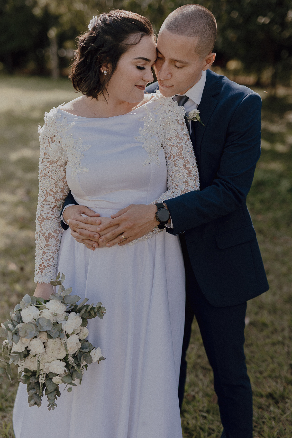 inspirações de fotos de casal românticas no campo