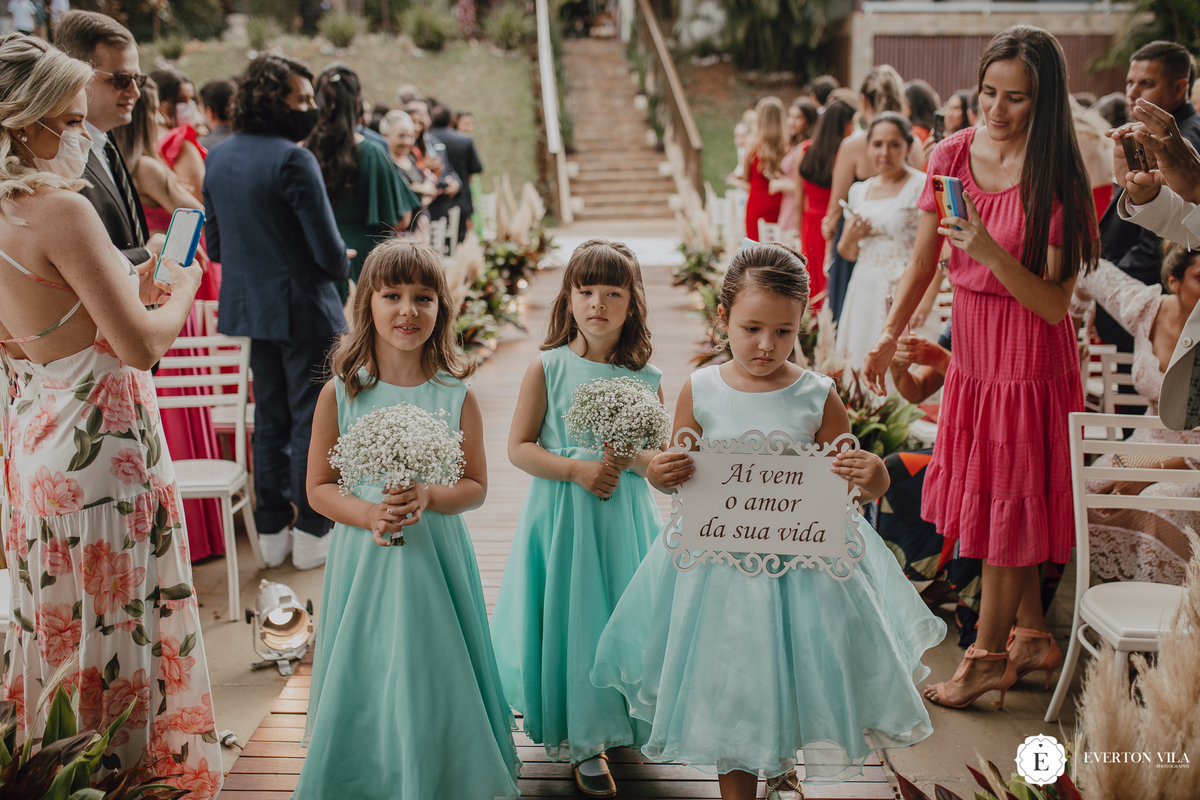 Damas de honra com vestido azul turquesa