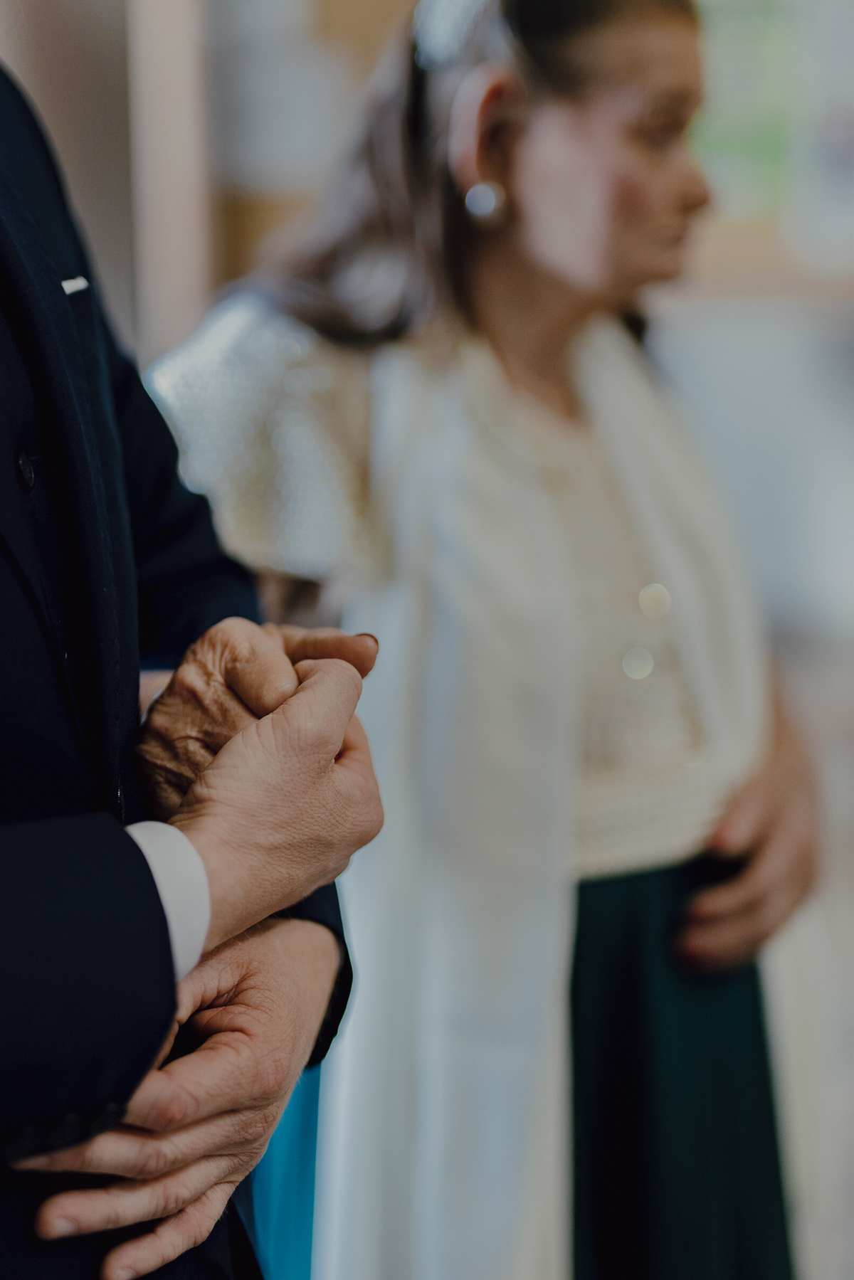 Entrada do noivo com sua Avó