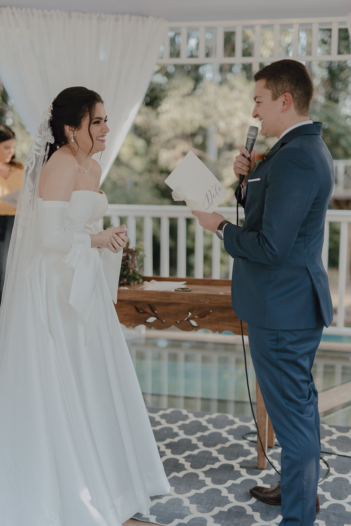 Troca de votos dos noivos no casamento