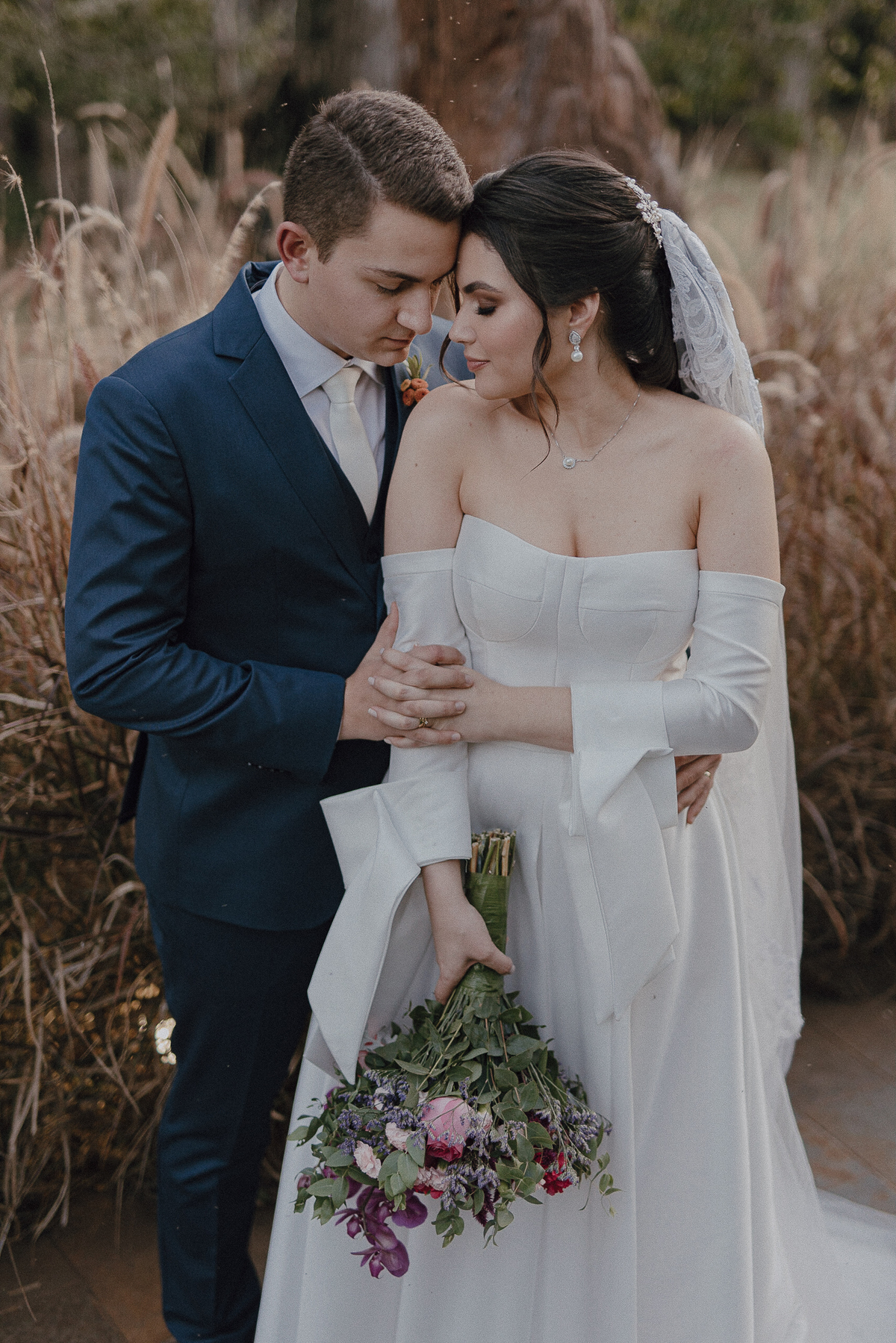 Fotos dos noivos em campo