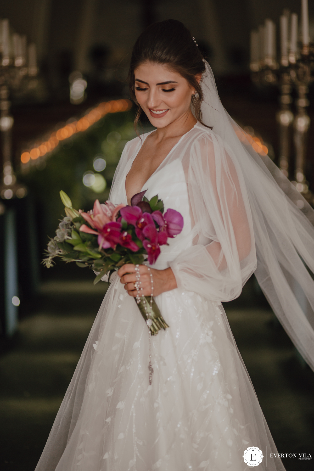 Noiva linda em ensaio pós cerimonia 