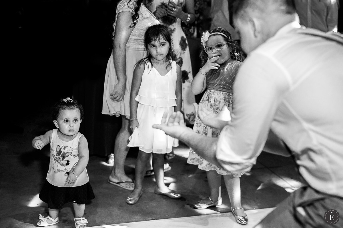 crianças na festa de casamento em cianorte parana