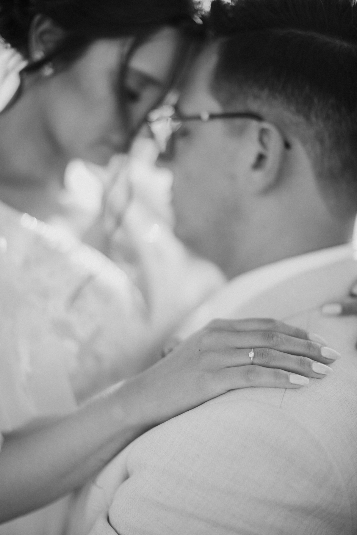 Foto de detalhe para noivos