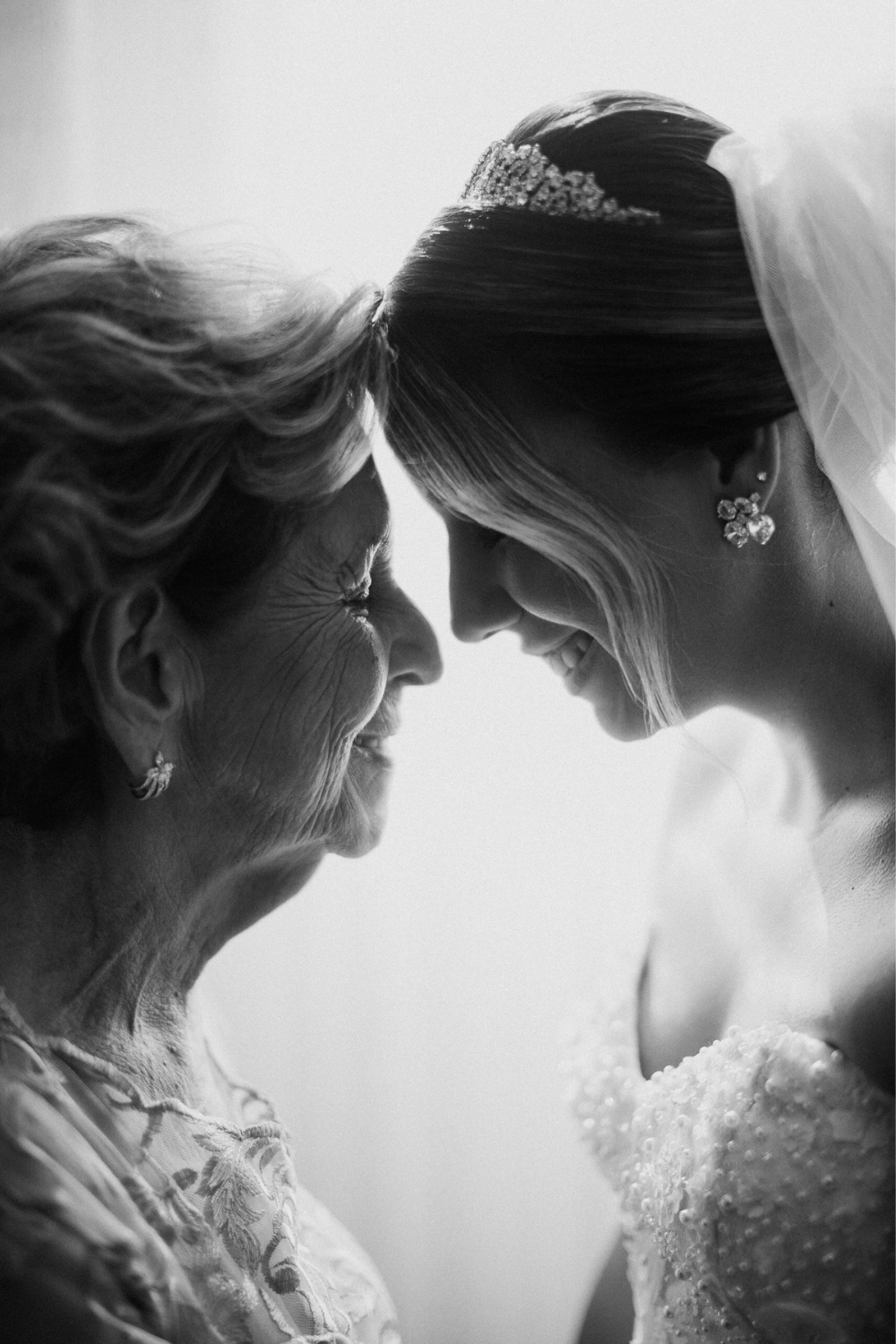 Noiva com sua avó em making of