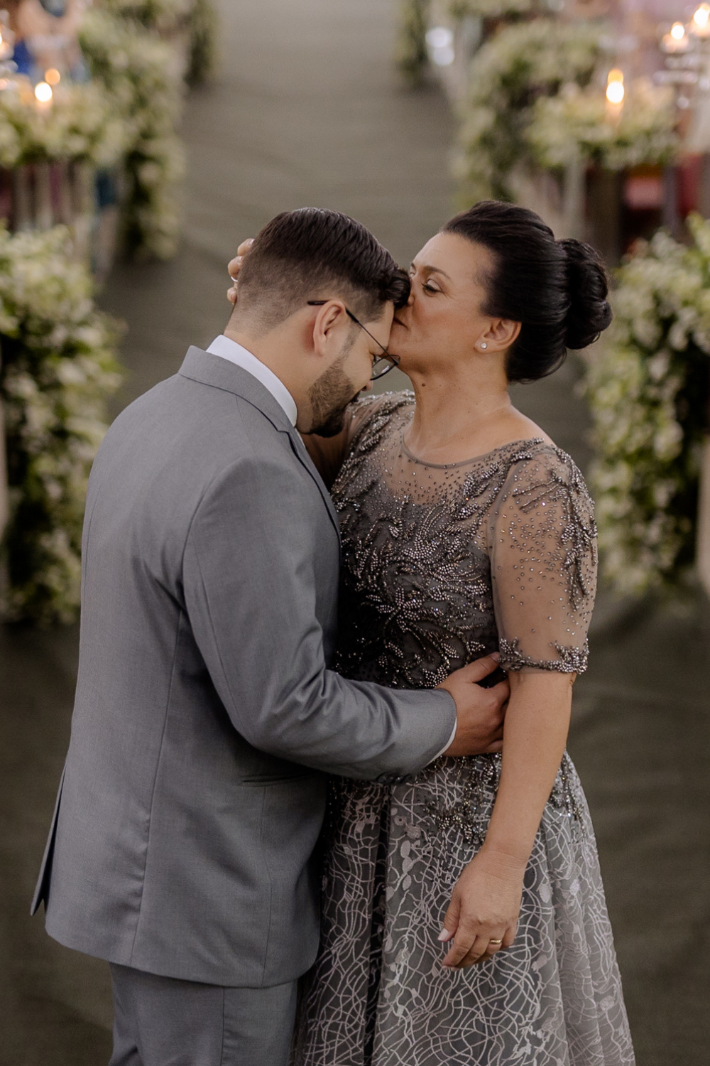 Entrada do noivo na igreja 