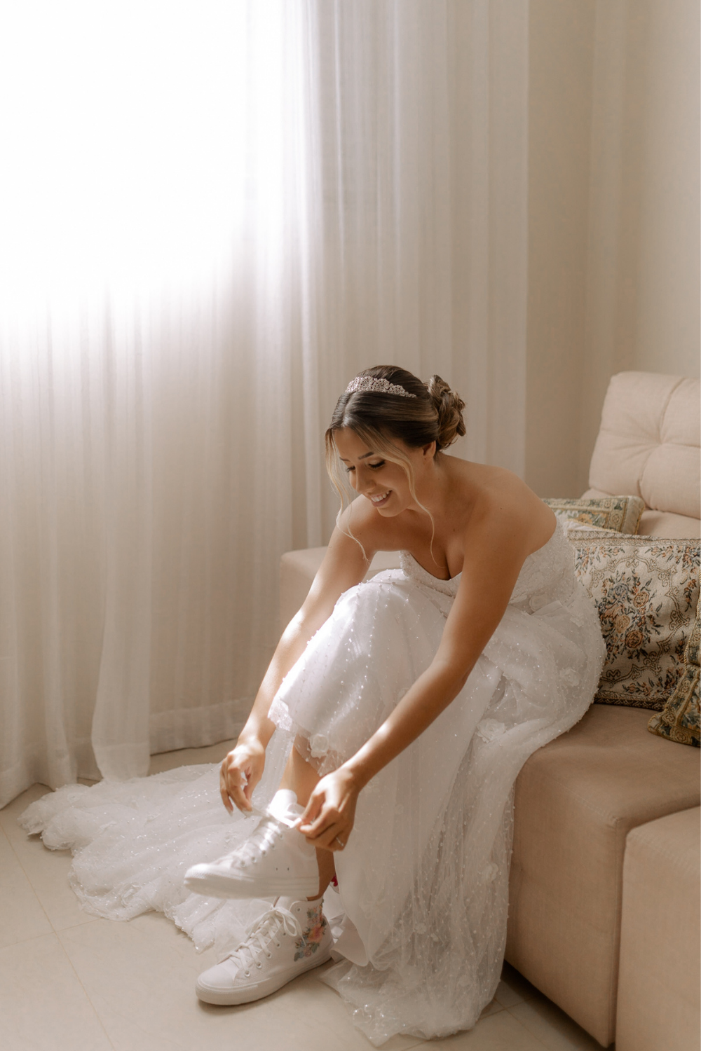 Noiva em seu making of na casa da avó 