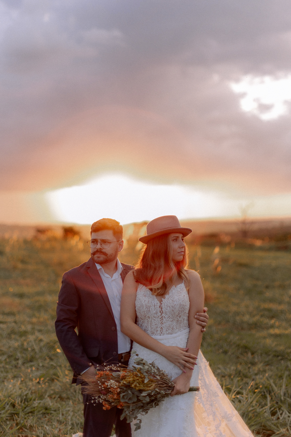 Ensaio de casal no por do sol 