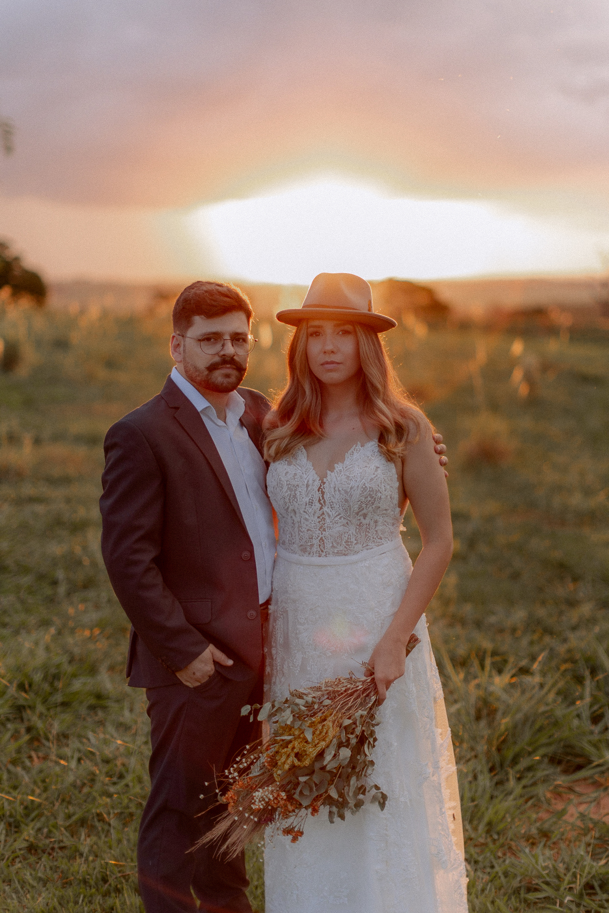 Ensaio de casal no por do sol 