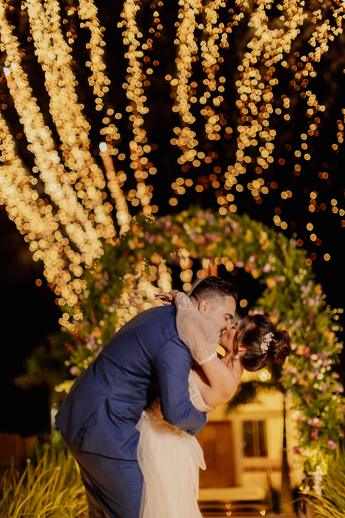 Recepção com fogos de artificio no casamento