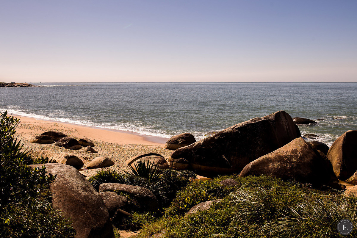 praia deserta balneario camboriu sc
