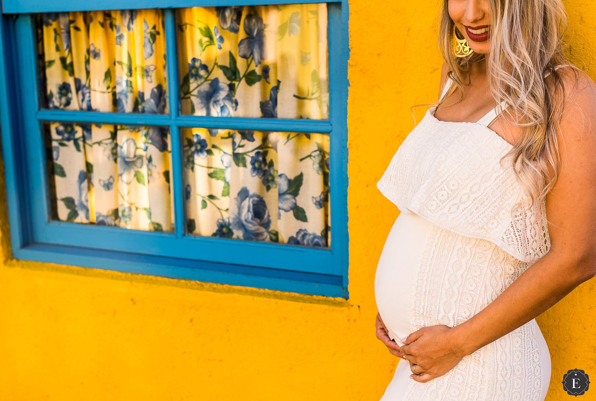 gestante alegre em fotos felizes de gestante