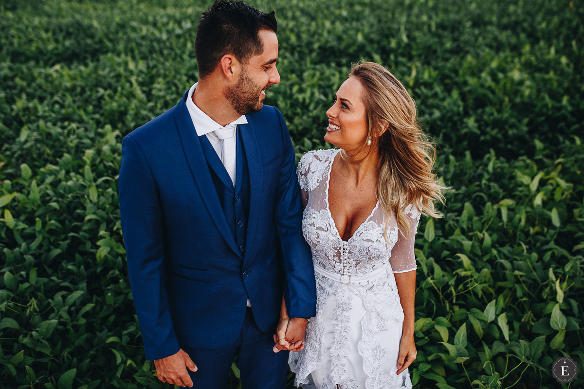 lindo casal em ensaio de fotos pós casamento em cianorte parana