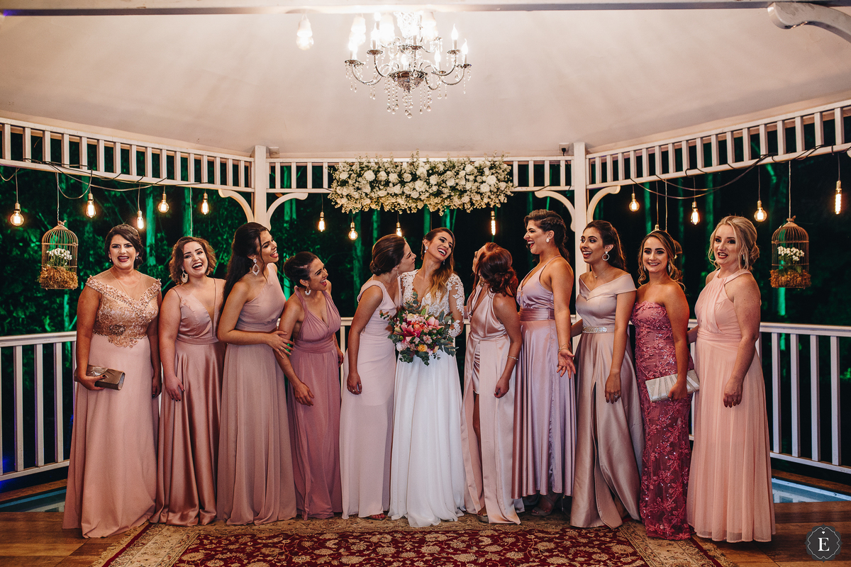 madrinhas de vestido cor rose em casamento no campo no eden garden em maringa parana