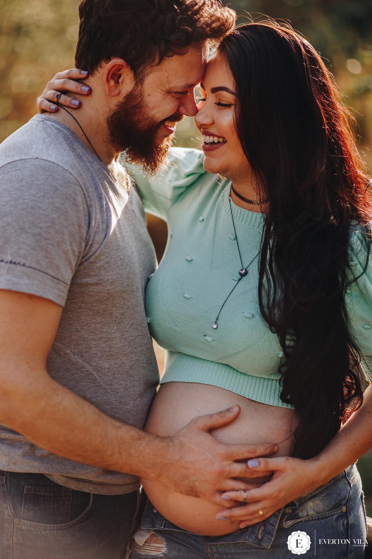 papai e mamãe felizes a espera de sua bebê Ana Rosa em Cianorte-PR