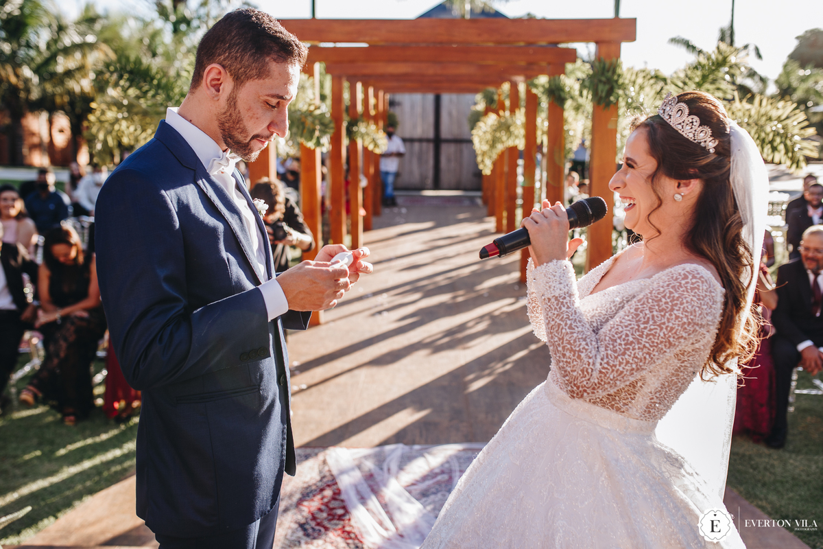 troca de votos divertida entre os noivos 