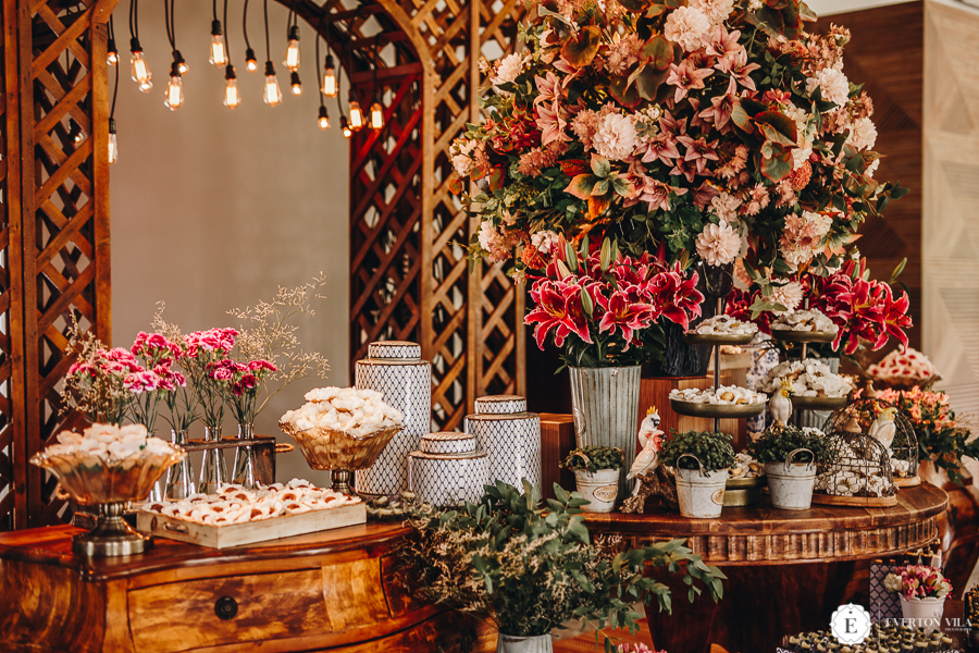decoração rústica para casamento de dia