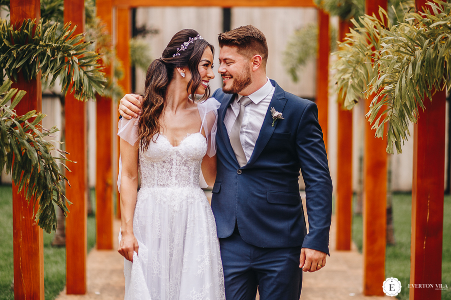 inspiração de vestido de noiva para casamento de dia