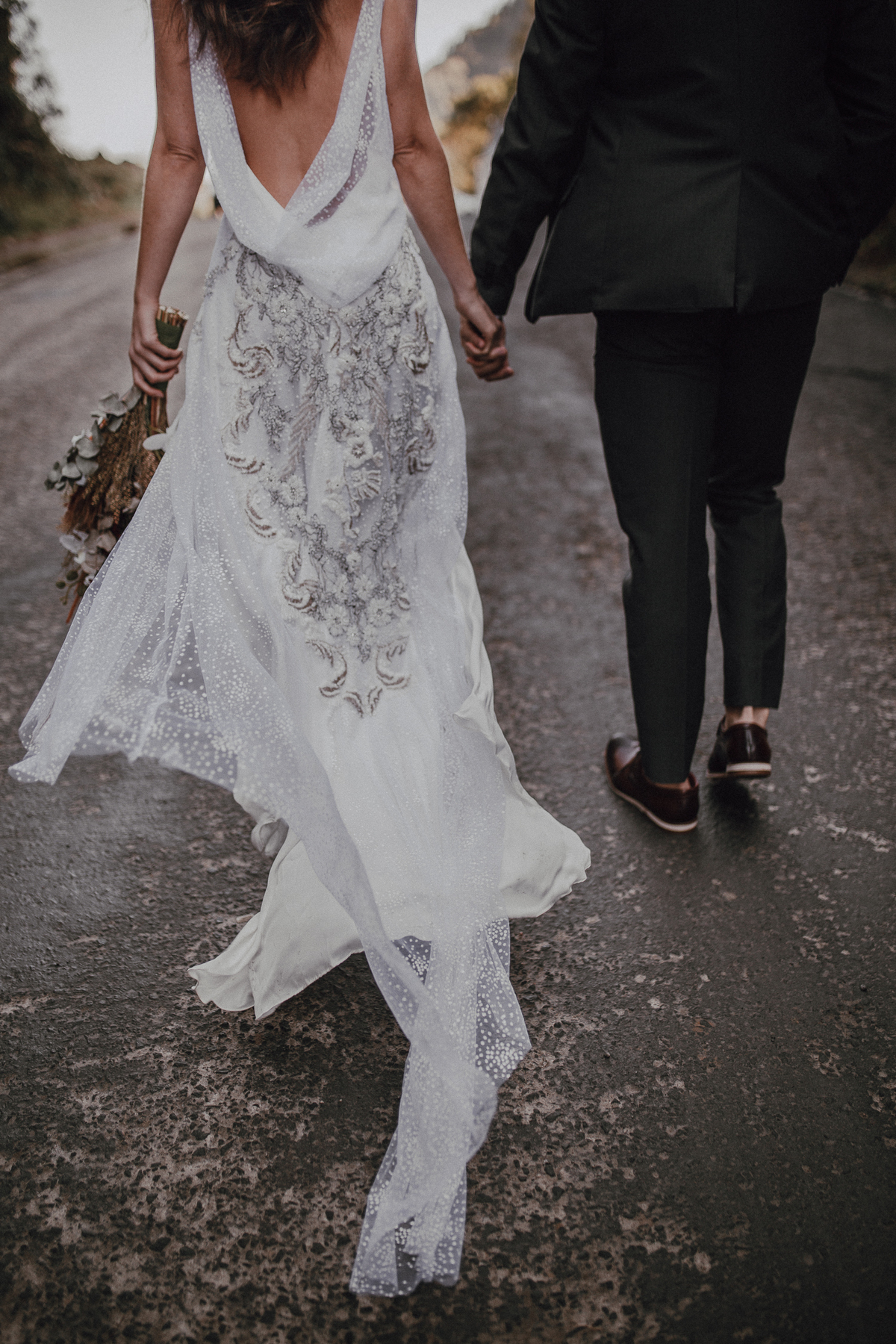 detalhes que encantam no vestido da noiva no ensaio pré casamento