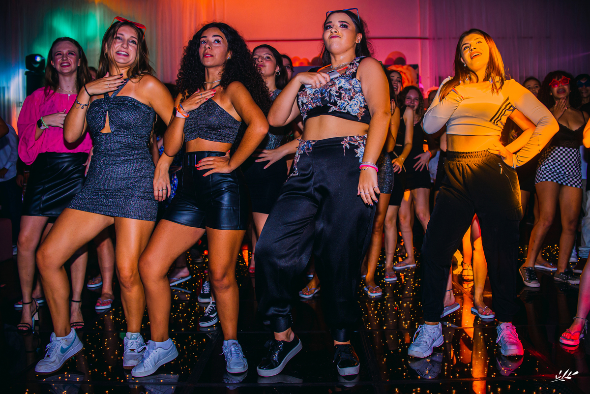 aniversário 15 anos; debutante; debu; 15 anos menina; 15 anos em Dois Irmãos RS.