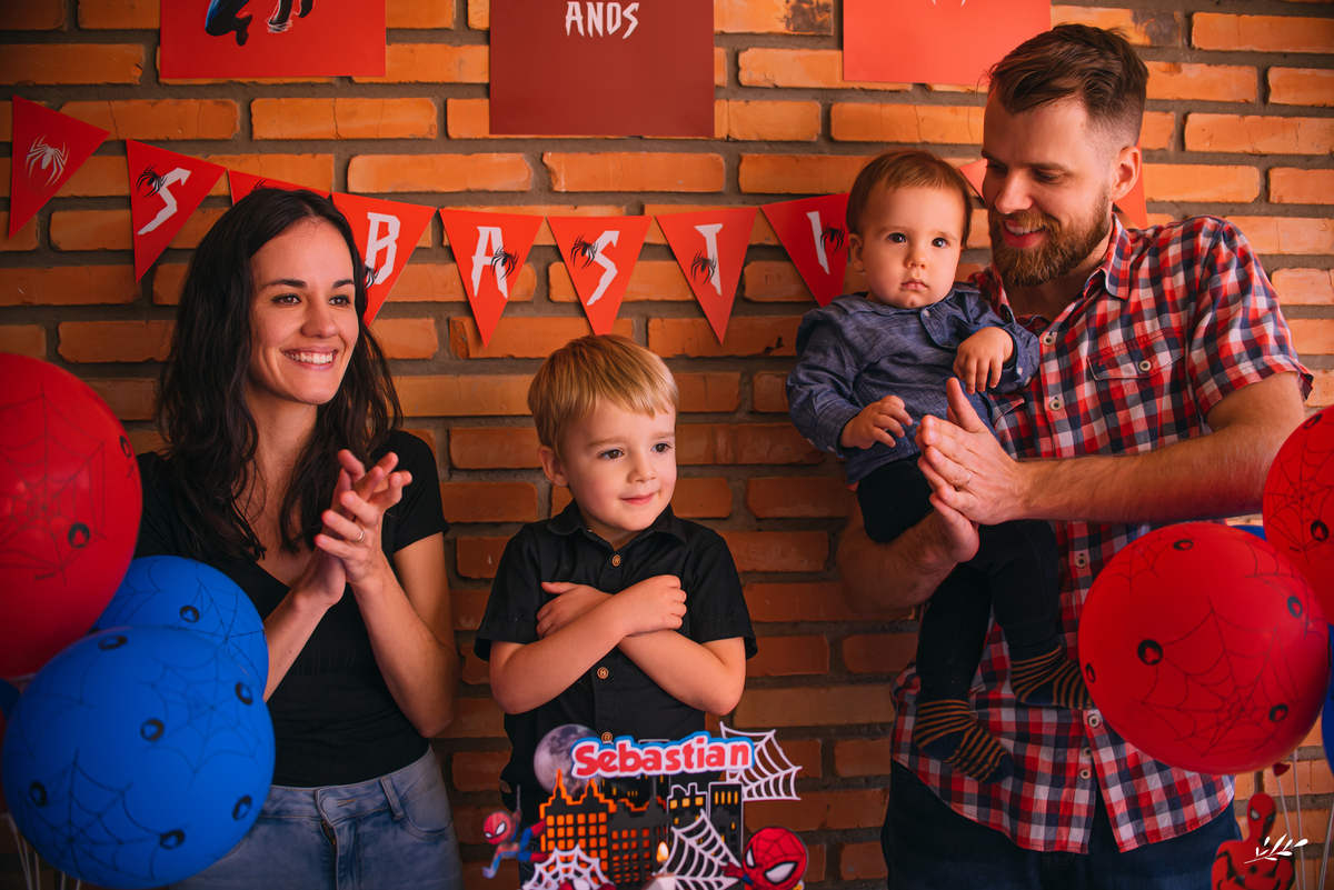 aniversário infantil; aniversário homem aranha; aniversário menino; aniversário em casa; aniversário 4 anos.