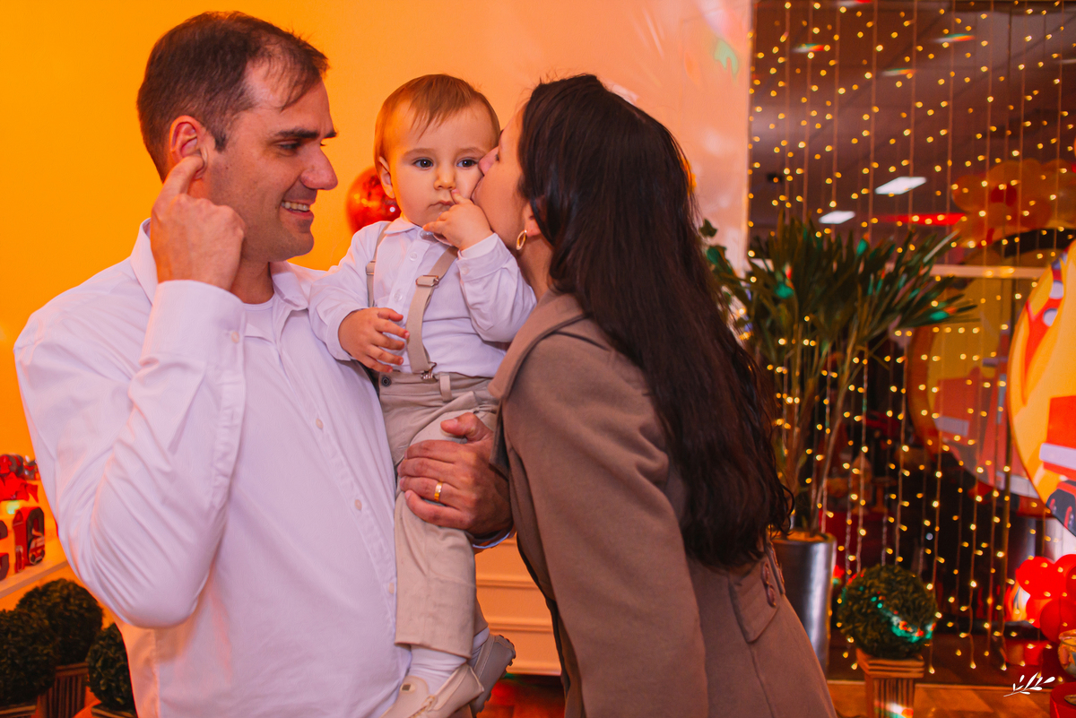 aniversário infantil; aniversário menino; aniversário um ano; aniversário um aninho; primeiro aninho; festa bombeiro; tema bombeiro.