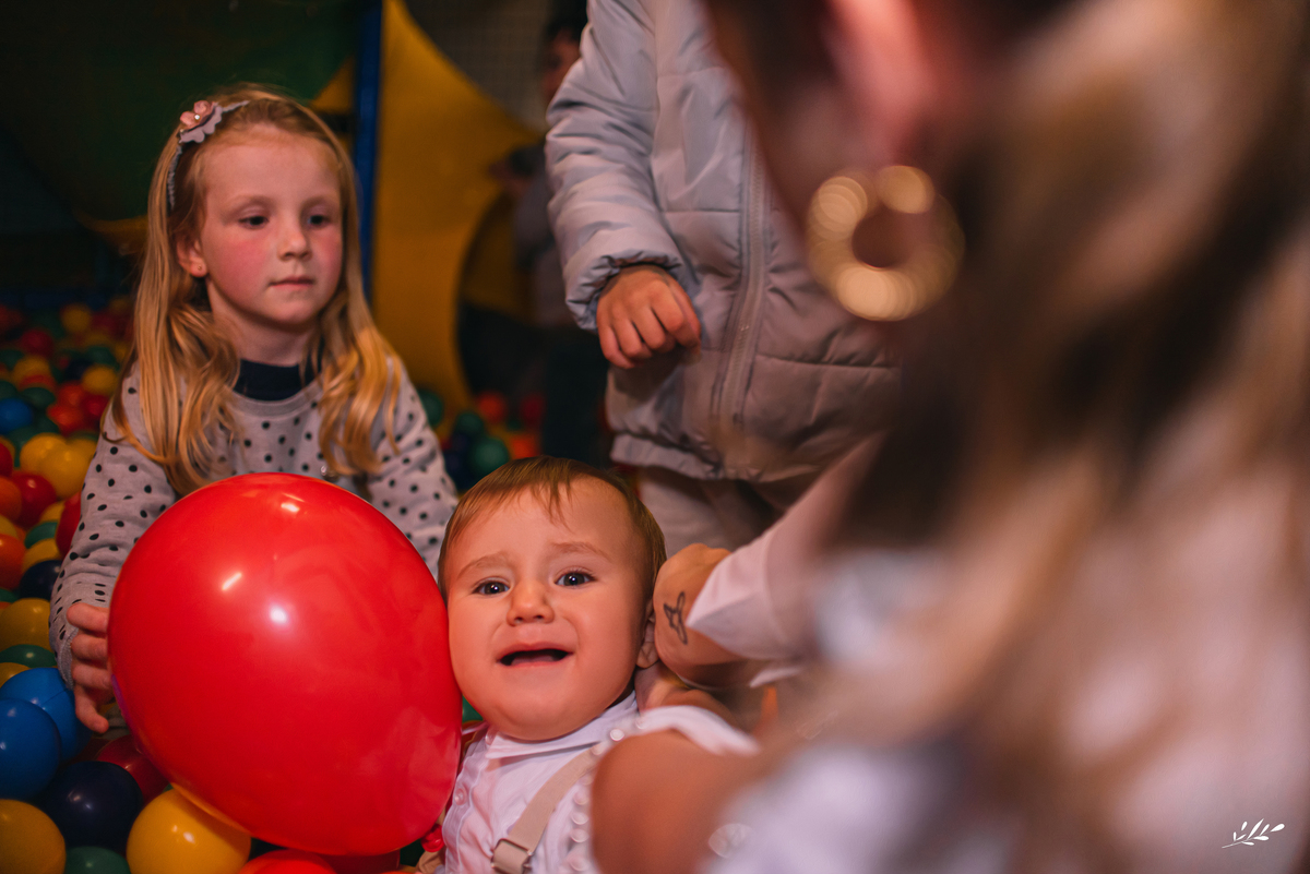aniversário infantil; aniversário menino; aniversário um ano; aniversário um aninho; primeiro aninho; festa bombeiro; tema bombeiro.