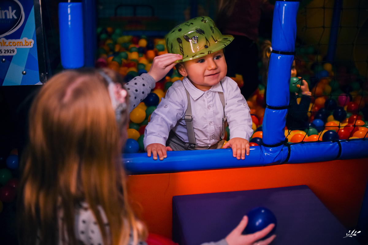 aniversário infantil; aniversário menino; aniversário um ano; aniversário um aninho; primeiro aninho; festa bombeiro; tema bombeiro.