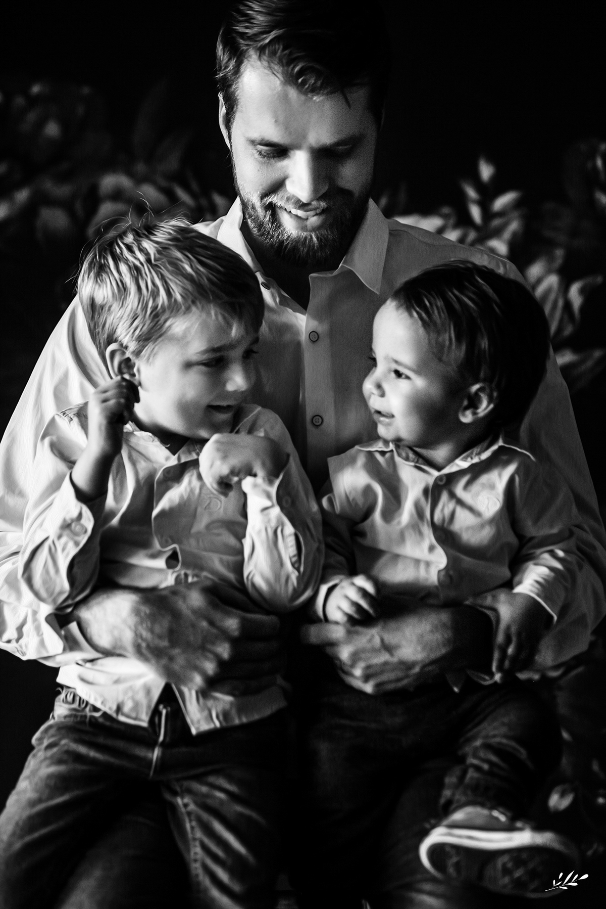 ensaio dia dos pais, ensaio pai e filho; pai e filhos; pai de meninos; pai de dois; pai de três; ensaio estúdio; ensaio em casa.