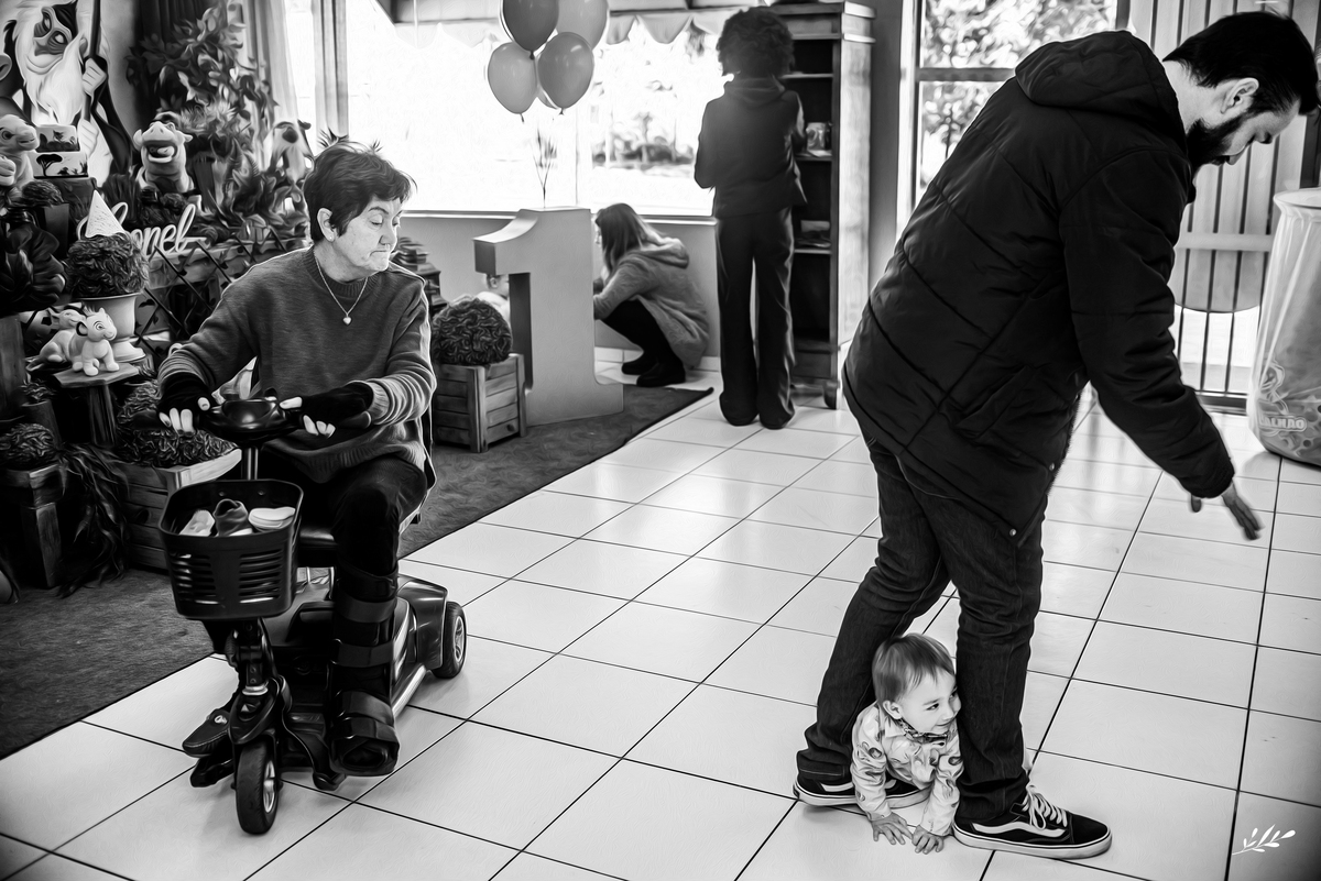 Aniversário infantil; aniversário rei leão; primeiro aninho; aniversário menino; casa de festas brincalhão canoas; canoas rs