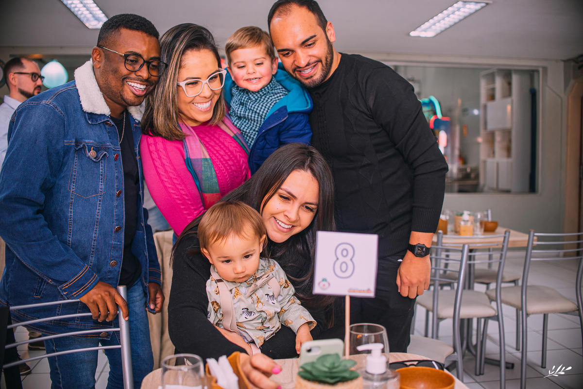 Aniversário infantil; aniversário rei leão; primeiro aninho; aniversário menino; casa de festas brincalhão canoas; canoas rs