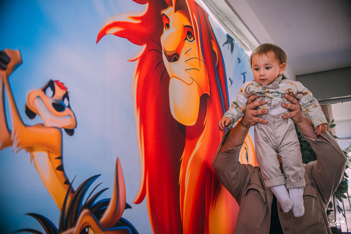 Aniversário infantil; aniversário rei leão; primeiro aninho; aniversário menino; casa de festas brincalhão canoas; canoas rs