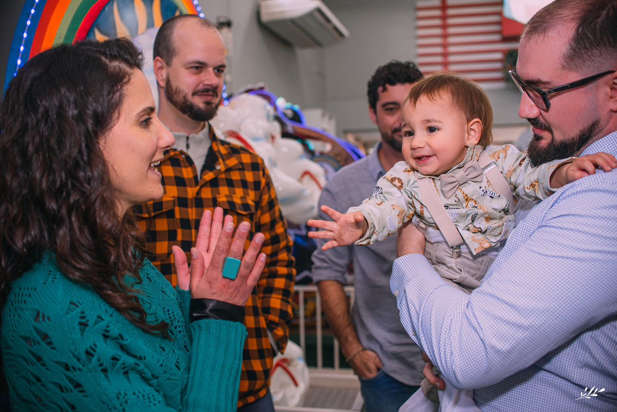 Aniversário infantil; aniversário rei leão; primeiro aninho; aniversário menino; casa de festas brincalhão canoas; canoas rs