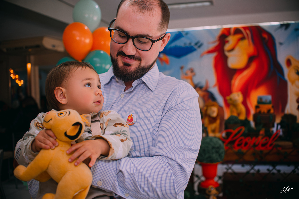 Aniversário infantil; aniversário rei leão; primeiro aninho; aniversário menino; casa de festas brincalhão canoas; canoas rs