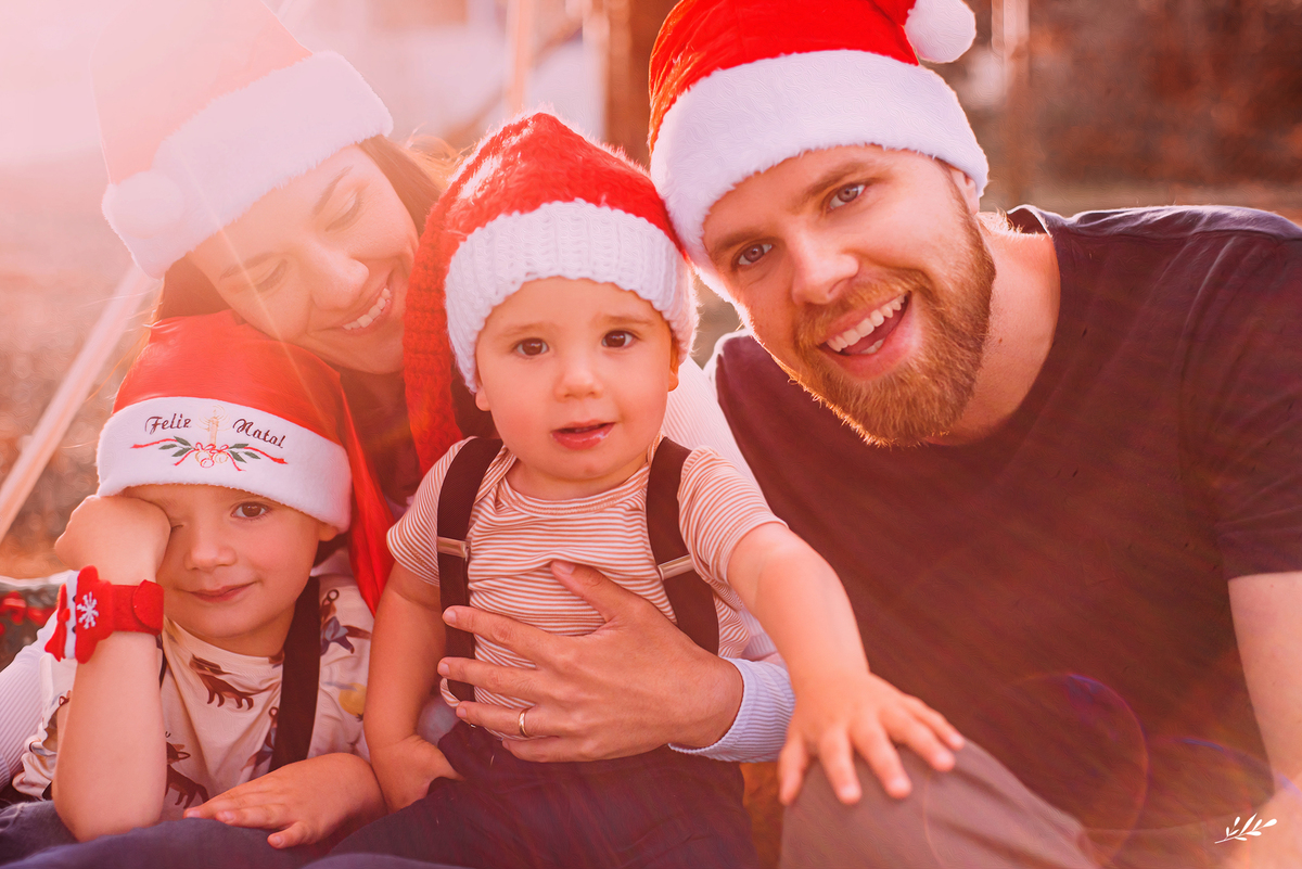 ensaio de natal; sessão de natal; cenário natalino; fotos de natal; ensaio infantil; ensaio externo.