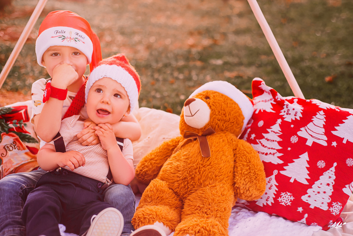 ensaio de natal; sessão de natal; cenário natalino; fotos de natal; ensaio infantil; ensaio externo.