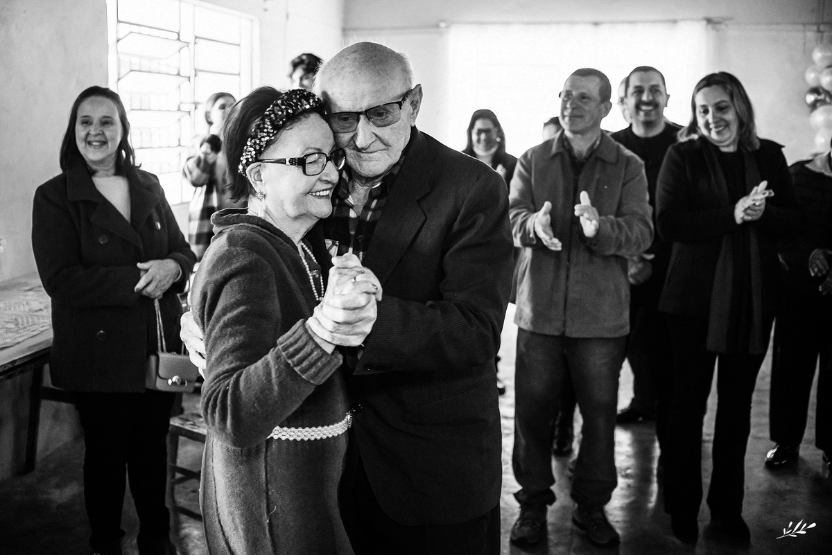 90 anos; aniversário de 90; ensaio melhor idade; ensaio Rainha da melhor idade;  festa de 90 anos. 